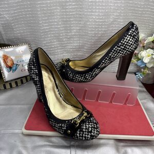 (T0) Vintage coach, high-heeled pumps, Size 8B